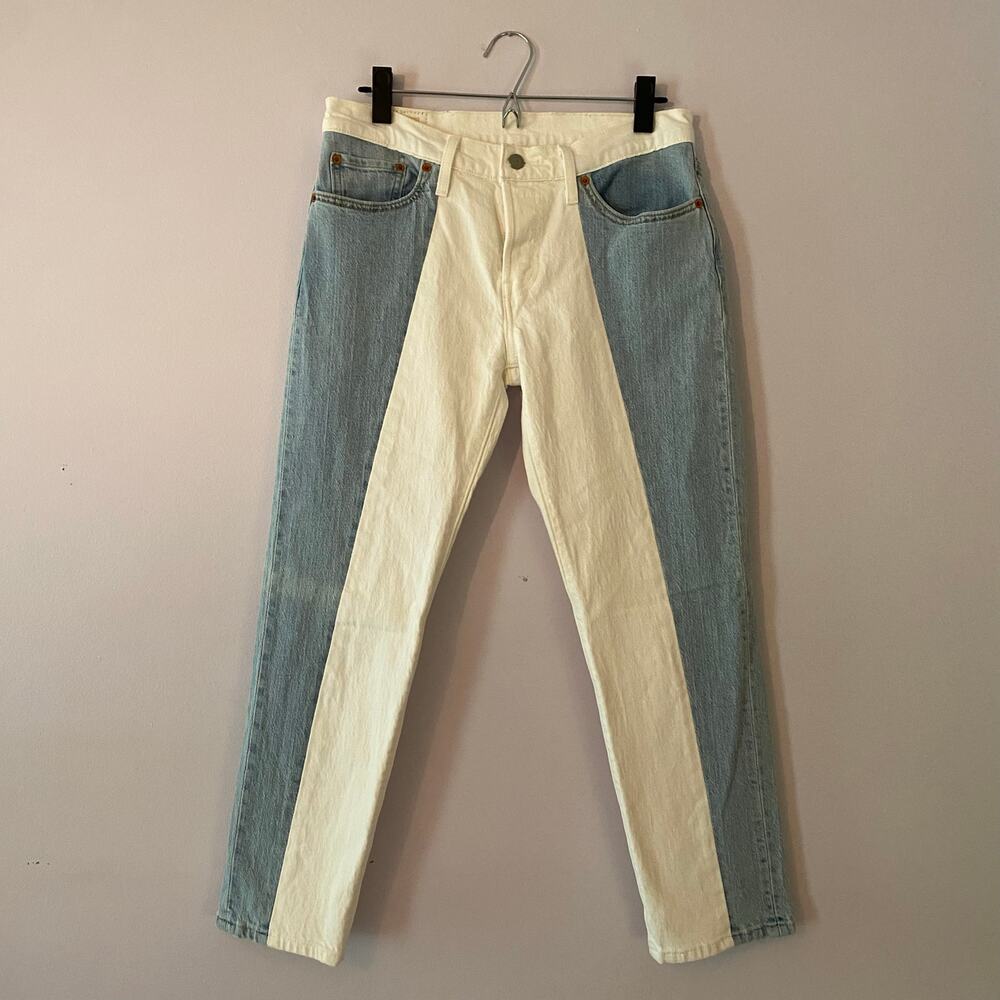Levi's 501 Premium Taper Jeans Cotton Button Fly White Blue Women's size 28 x 26 - Picture 1 of 13